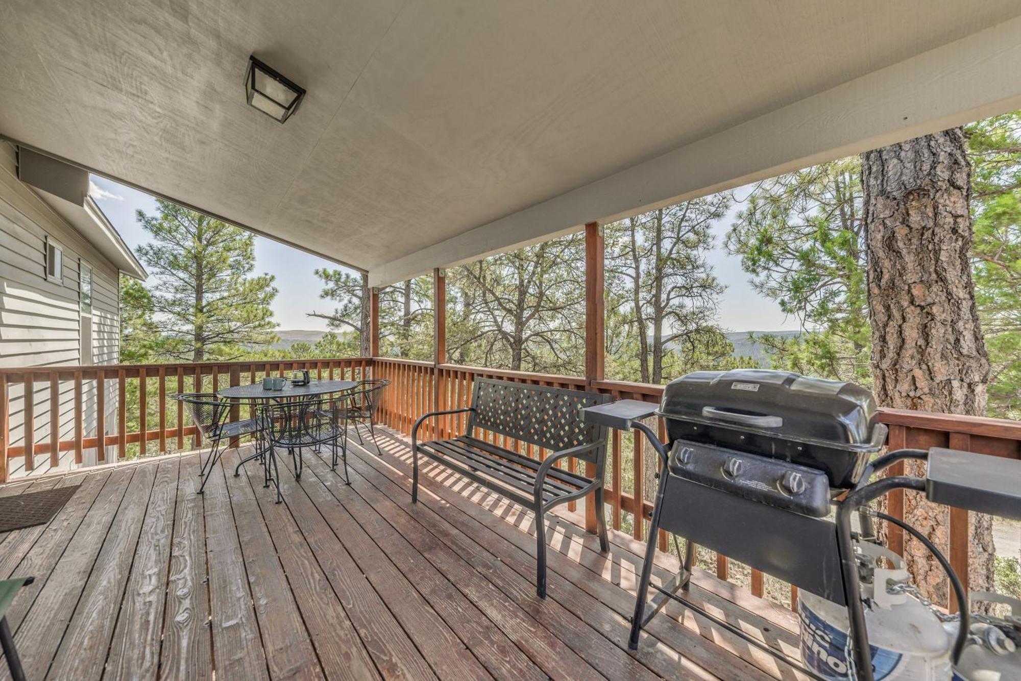 Hillside Haven With Deck Less Than 2 Miles To Dwtn Ruidoso! Luaran gambar